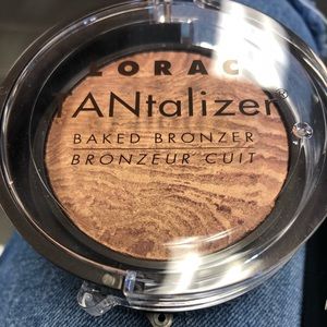Lorac Bronzer